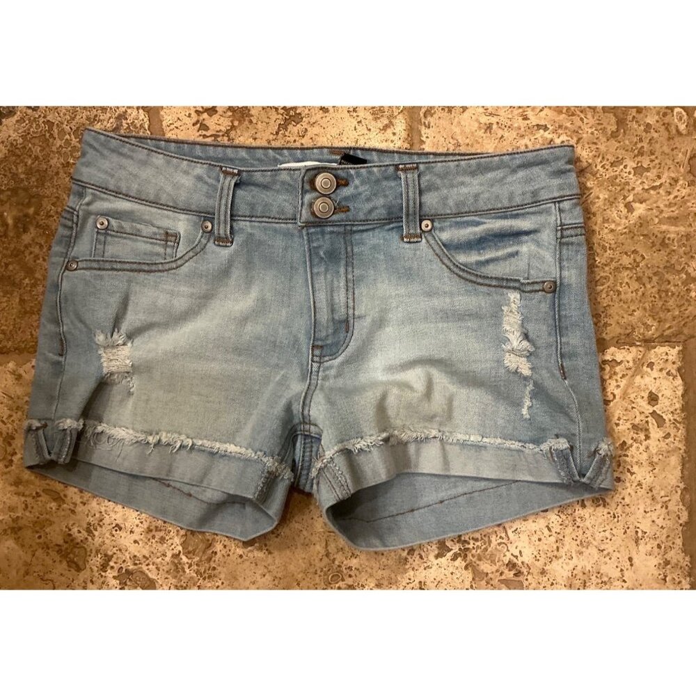 Celebrity Pink Womens Distressed Denim Shorts Size 5/27 Light Blue Ripped Frayed